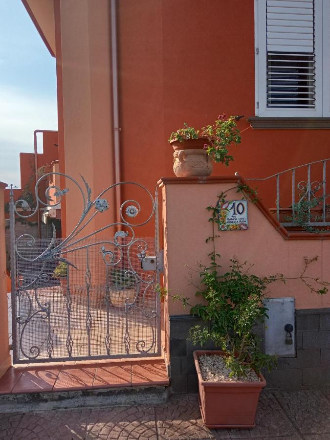 Casa Vacanza Le 2 Isole Suni Εξωτερικό φωτογραφία