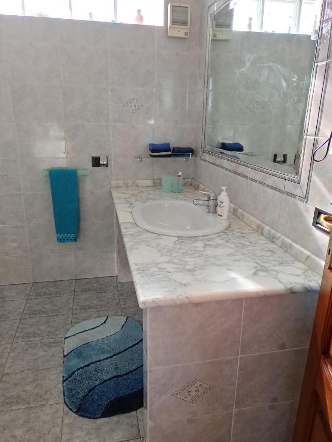 Casa Vacanza Le 2 Isole Suni Εξωτερικό φωτογραφία